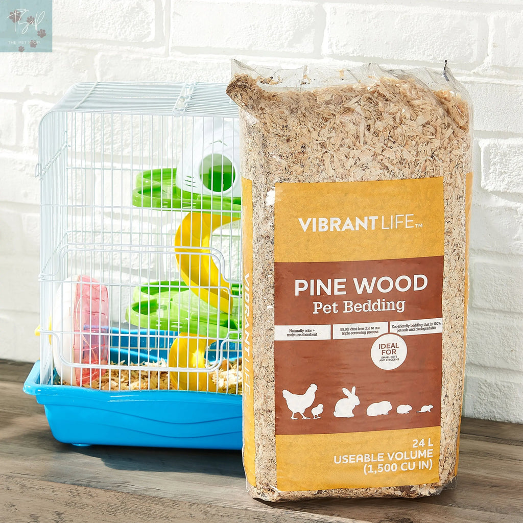 (3 Pack) Vibrant Life Pine Wood Pet Bedding for Small Pets & Chickens, 24 L Bag American Wood Fibers