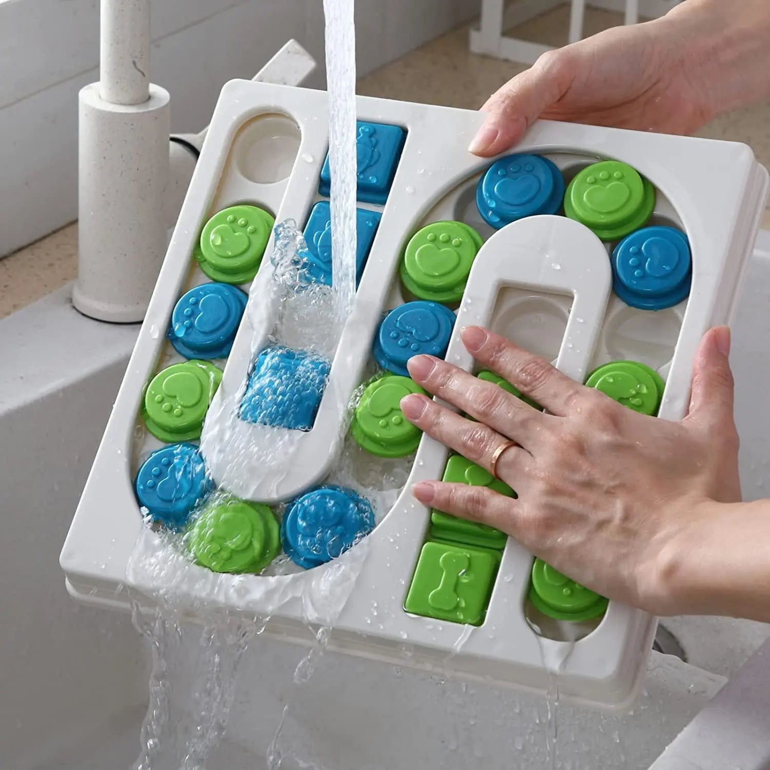 Smart Paws Interactive Pet Puzzle Toy with 25 Holes - Mental Stimulation Treat Dispenser and Enrichment Game for Dogs and Cats of All Sizes YILEPET