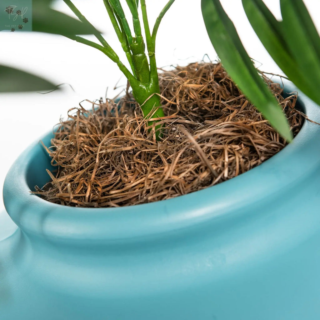 Discreet Litter Box Planter with Hooded Design and Artificial Plant for Pets Does not apply